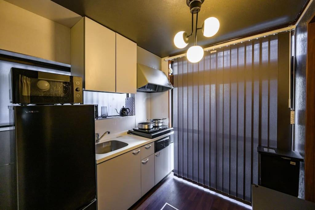 Premier Suite Nishiazabu Roppongi Front Токио Экстерьер фото